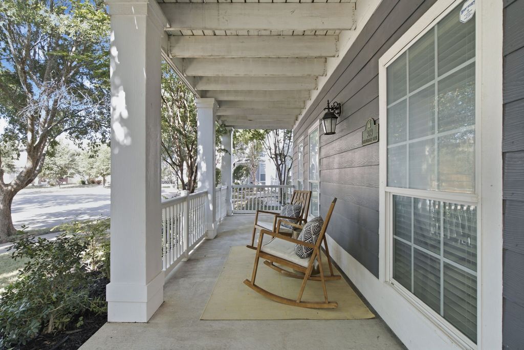 909 Charleston Lane, Savannah, TX 76227 — photo 4