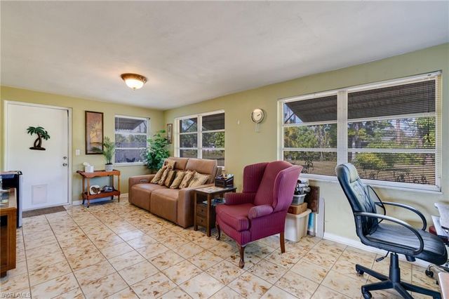 2367 Dover AVE, Fort Myers, FL 33907