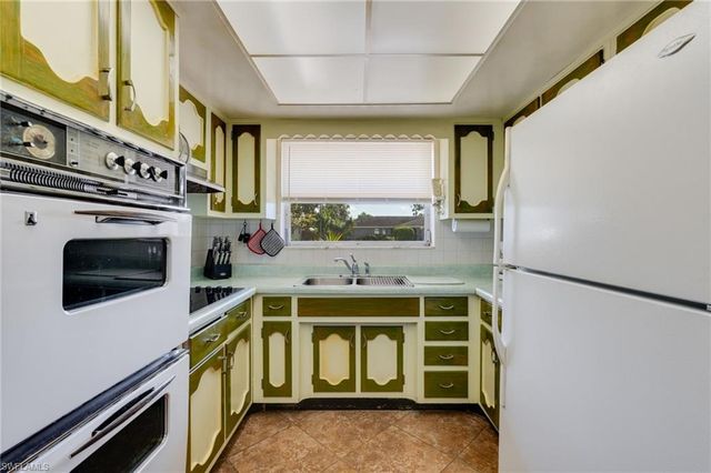 2367 Dover AVE, Fort Myers, FL 33907