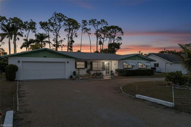 2367 Dover AVE, Fort Myers, FL 33907