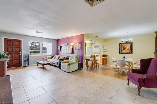 2367 Dover AVE, Fort Myers, FL 33907