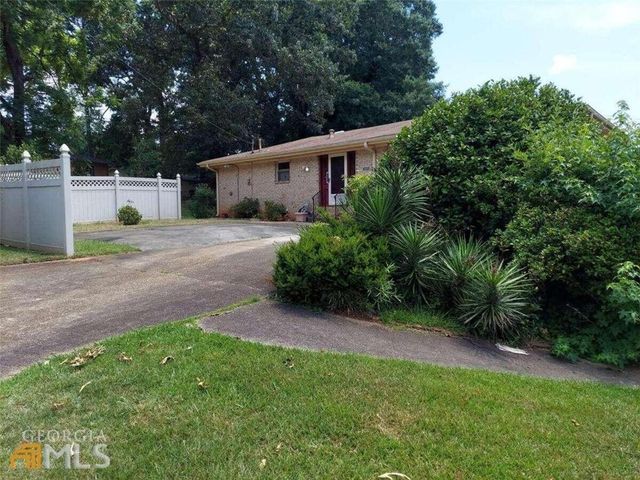 4710 Riverwood Circle, Decatur, GA 30035