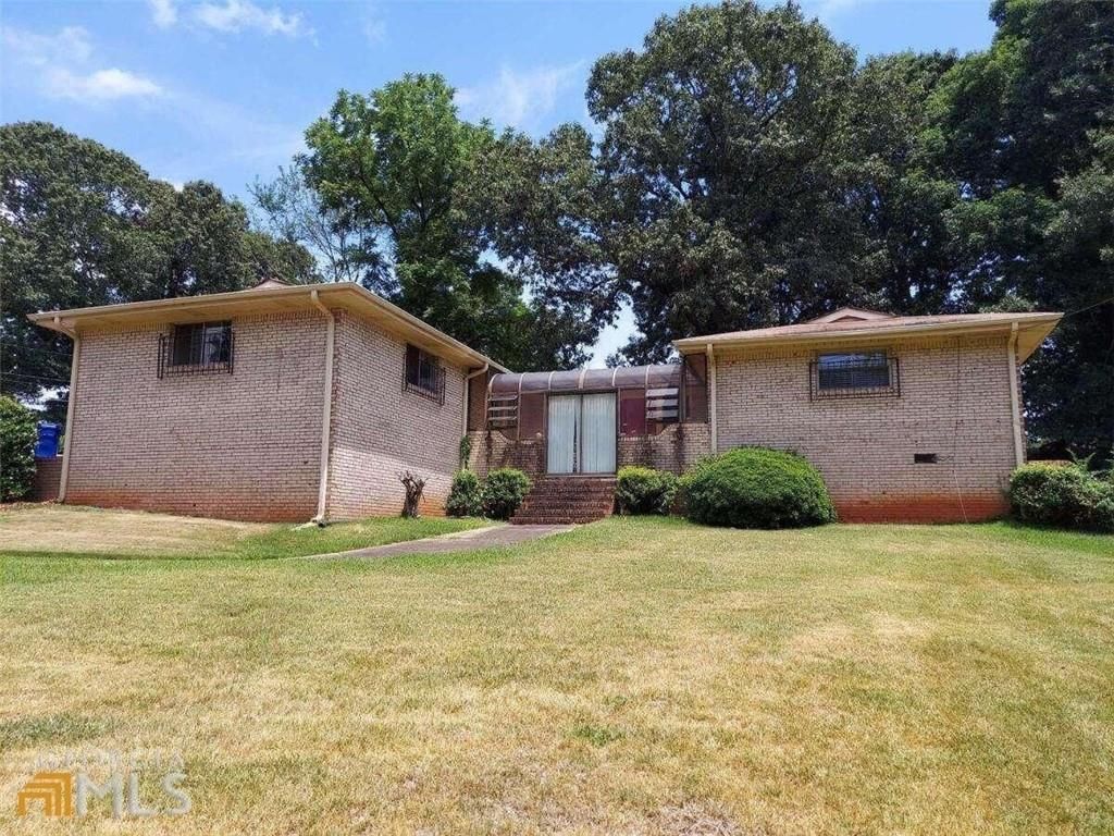 4710 Riverwood Circle, Decatur, GA 30035