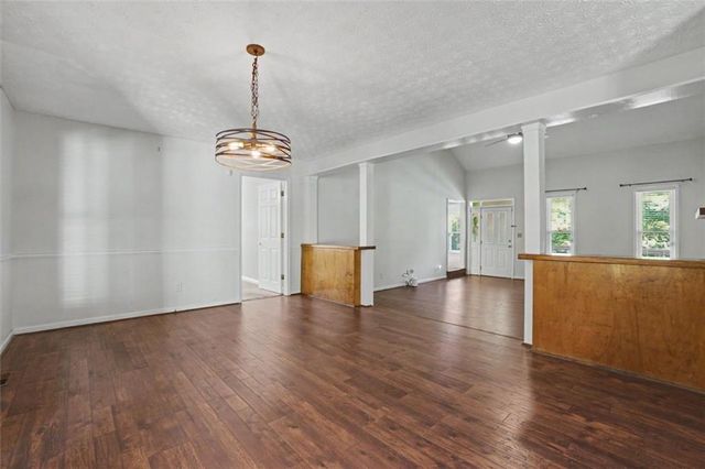 180 Hayes Circle, Rex, GA 30273
