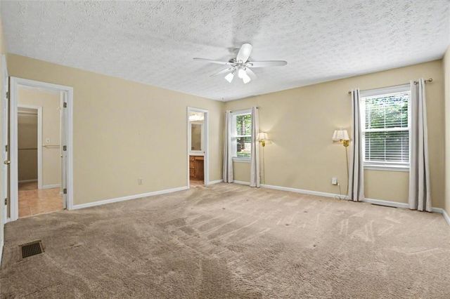 180 Hayes Circle, Rex, GA 30273