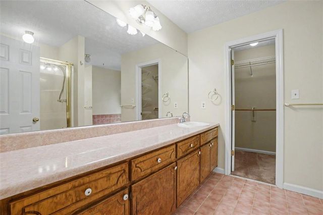 180 Hayes Circle, Rex, GA 30273