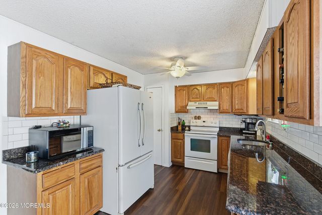 844 Miller Avenue, Jackson, NJ 08527