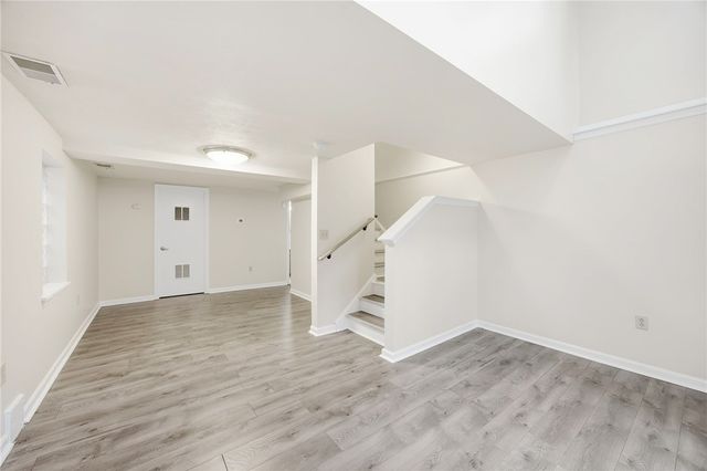 137 Freeland St, Beltzhoover, PA 15210