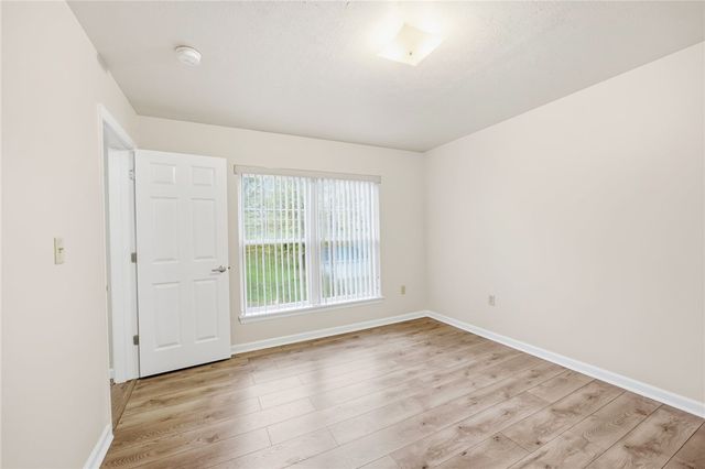 137 Freeland St, Beltzhoover, PA 15210