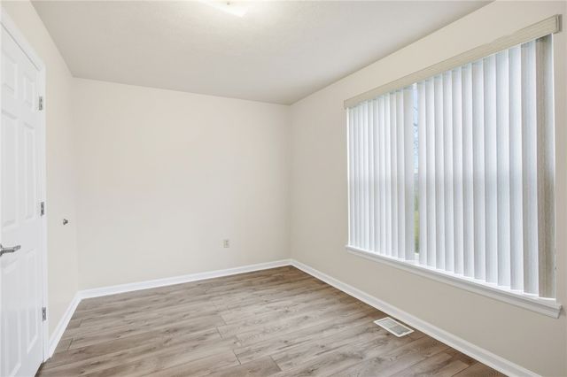 137 Freeland St, Beltzhoover, PA 15210