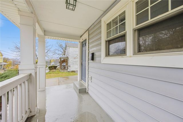 137 Freeland St, Beltzhoover, PA 15210