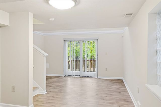 137 Freeland St, Beltzhoover, PA 15210