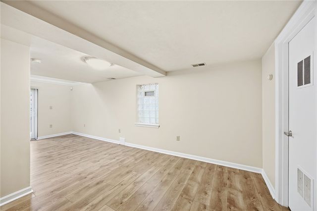 137 Freeland St, Beltzhoover, PA 15210