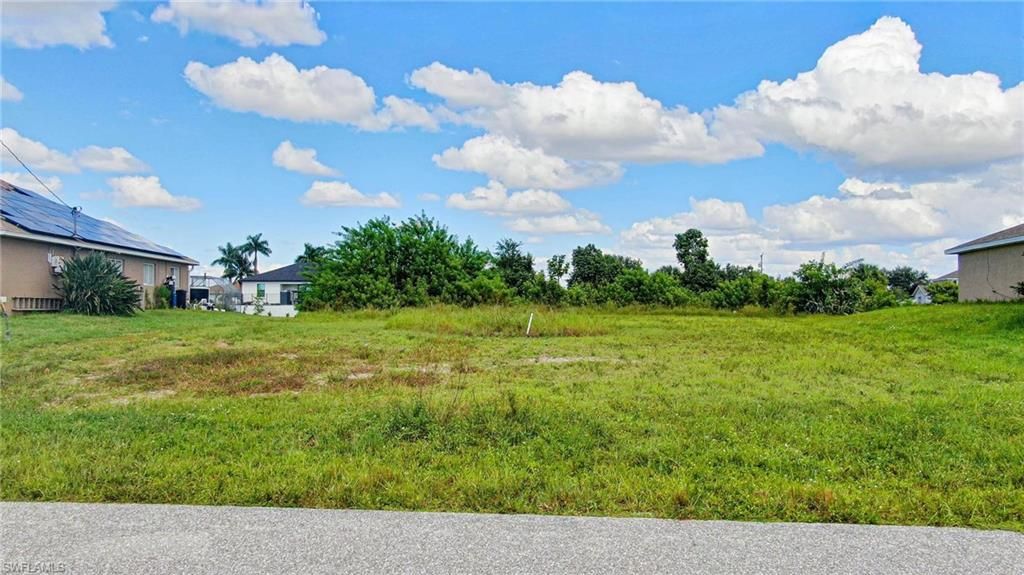 523 NW 19th PL, CAPE CORAL, FL 33993 — photo 3