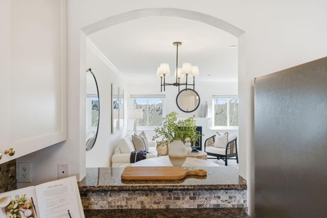 320 Peninsula Avenue 409, San Mateo, CA 94401