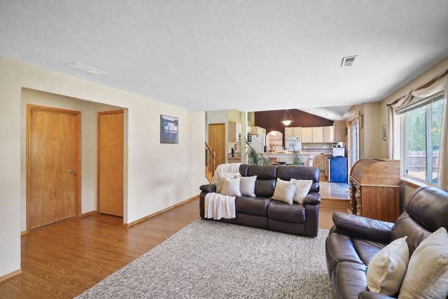 13012 W Greenfield Rd, Nine Mile Falls, WA 99026