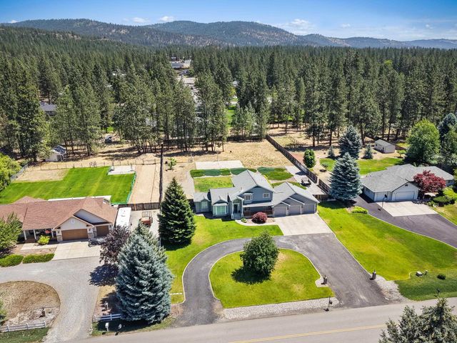 13012 W Greenfield Rd, Nine Mile Falls, WA 99026