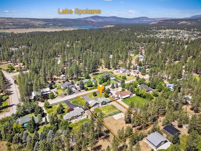 13012 W Greenfield Rd, Nine Mile Falls, WA 99026