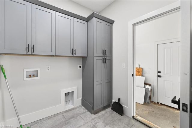 3599 Rosie Street, Winston-salem, NC 27107