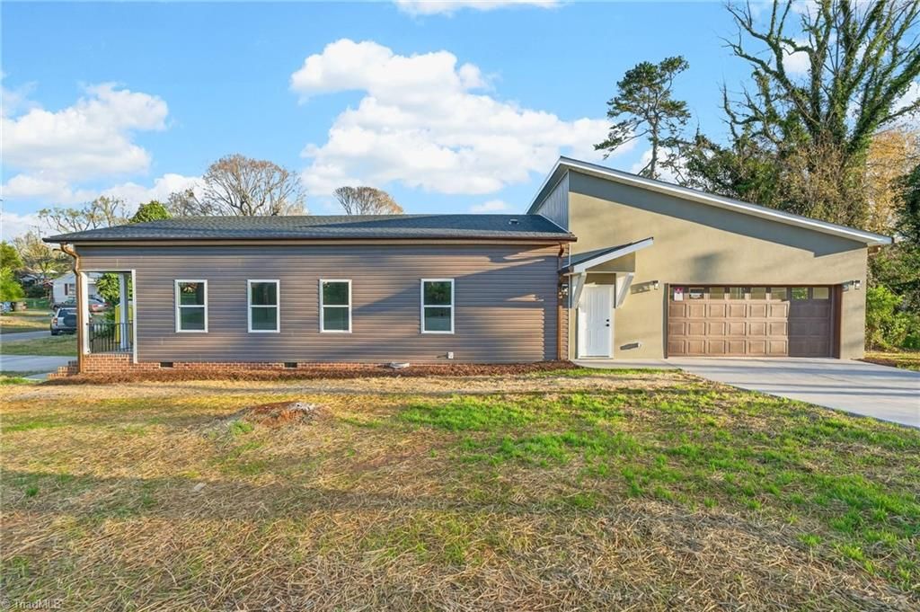 3599 Rosie Street, Winston-salem, NC 27107