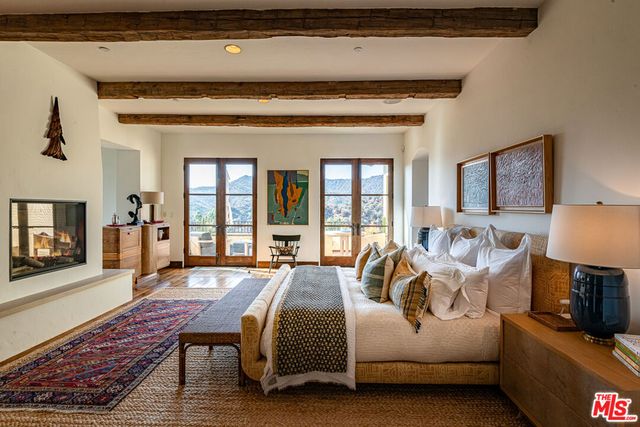 1101 Cold Canyon Road, Calabasas, CA 91302