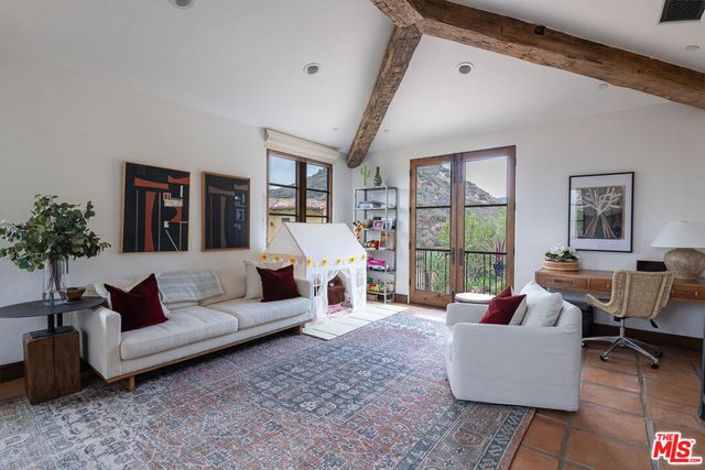 1101 Cold Canyon Road, Calabasas, CA 91302