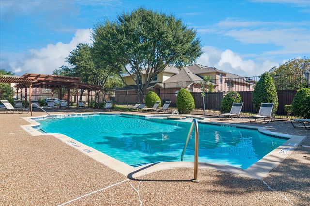 10263 Summit Run Drive, Frisco, TX 75035