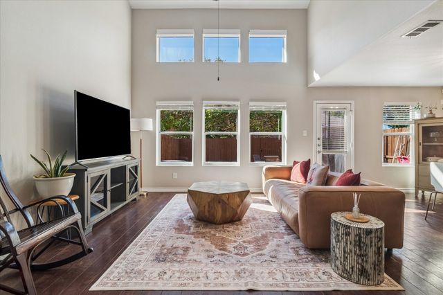 10263 Summit Run Drive, Frisco, TX 75035