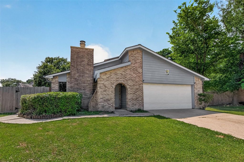 17611 Ten Curves Court, Spring, TX 77379