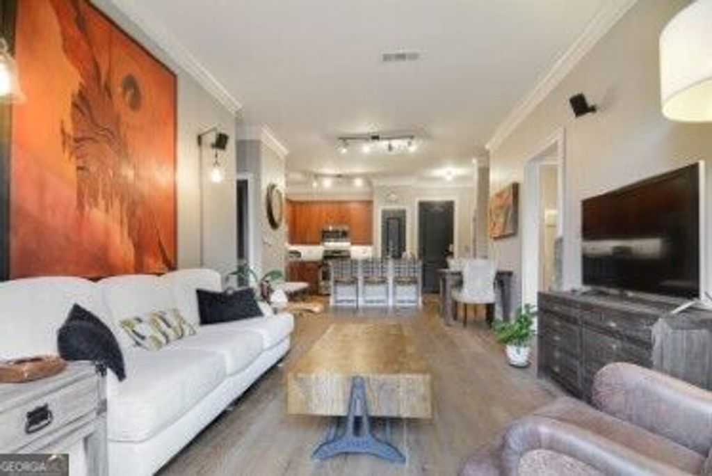 1055 Piedmont Avenue 204, Atlanta, GA 30309