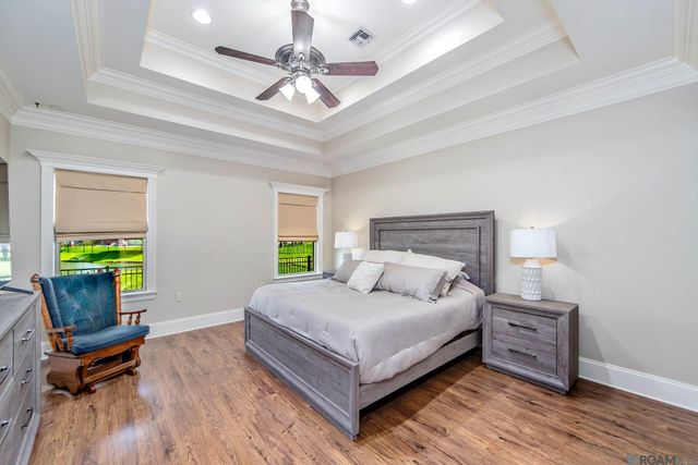 204 Abby Lake Drive, Thibodaux, LA 70301