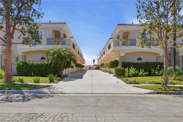 2513 Apple Ave G, Torrance, CA 90501