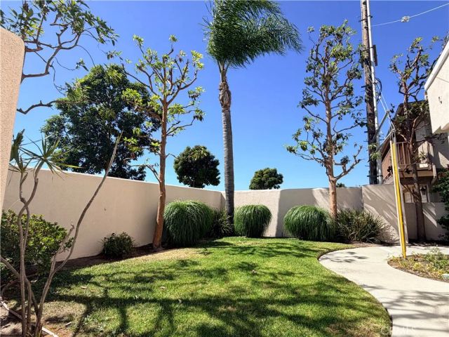 2513 Apple Ave G, Torrance, CA 90501