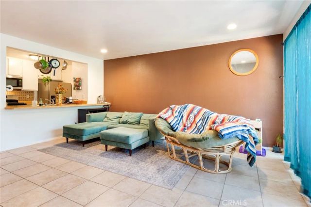 2069 S Magnolia Avenue 123, Ontario, CA 91762