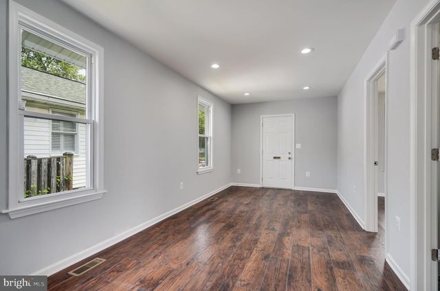 3312 D ST SE, Washington, DC 20019