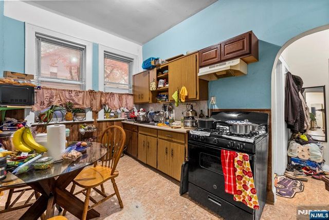 143-149 Prospect Avenue 8, Irvington, NJ 07111