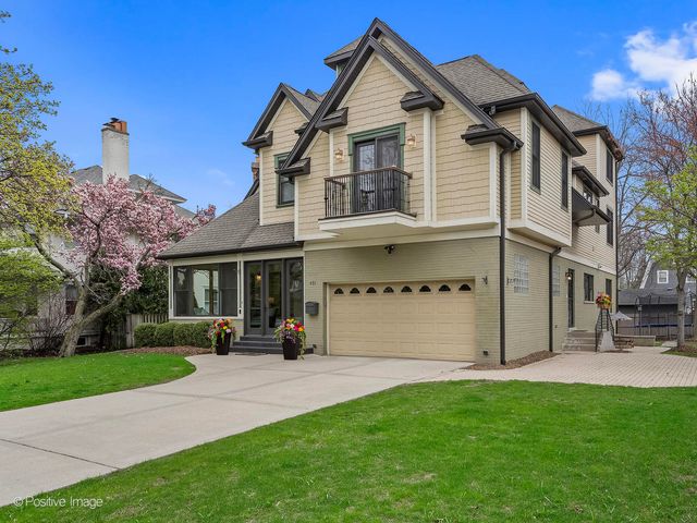 451 S SPRING Avenue, La Grange, IL 60525