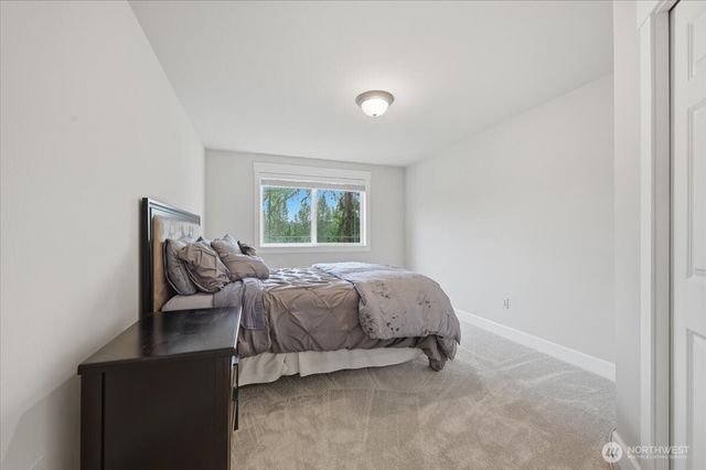 24121 NE 1st Place, Sammamish, WA 98074