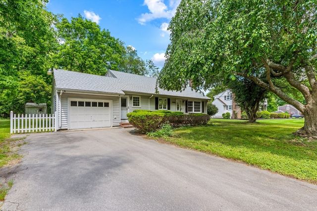 178 Judson St, Raynham, MA 02767