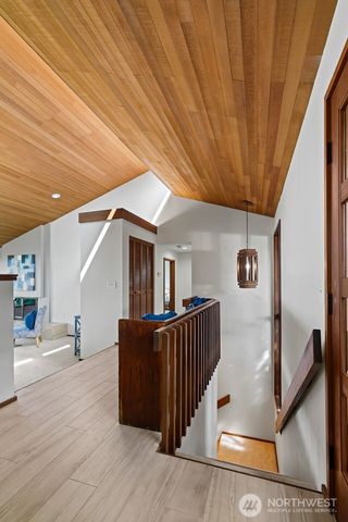 824 S Marine Hills Way, Federal Way, WA 98003