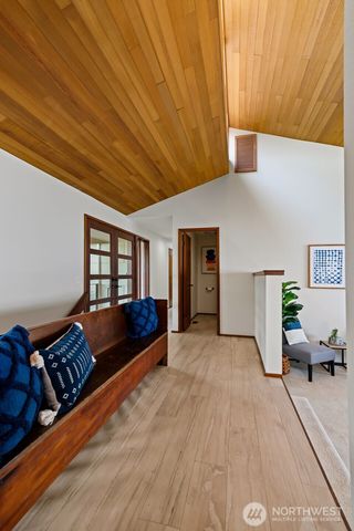 824 S Marine Hills Way, Federal Way, WA 98003