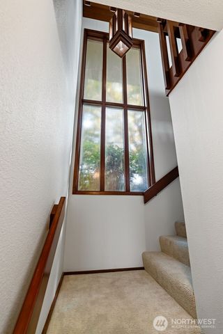 824 S Marine Hills Way, Federal Way, WA 98003