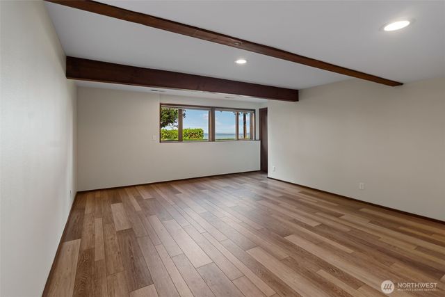 824 S Marine Hills Way, Federal Way, WA 98003