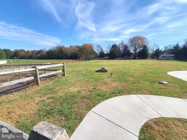614 E PEBWORTH RD, Magnolia, DE 19962