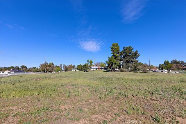 24567 Adams Avenue, Murrieta, CA 92562