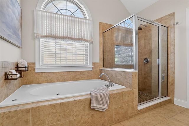 3702 Paces Park Circle SE, Smyrna, GA 30080