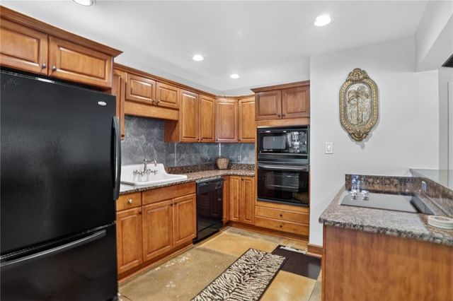 3702 Paces Park Circle SE, Smyrna, GA 30080