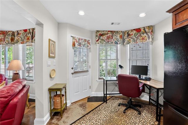 3702 Paces Park Circle SE, Smyrna, GA 30080