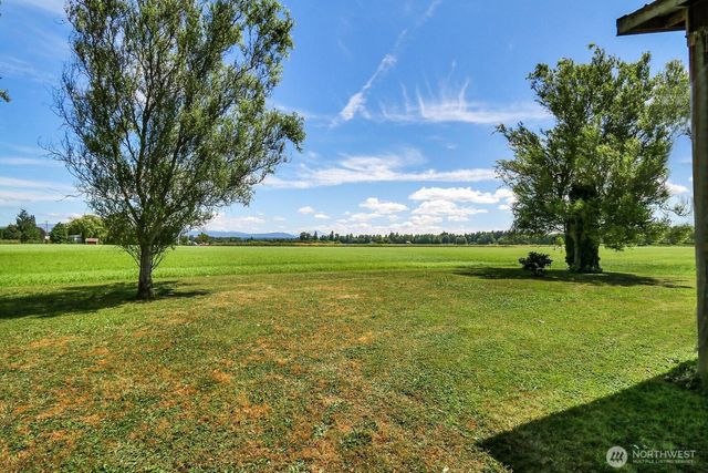 320 Pioneer Highway E, Arlington, WA 98223