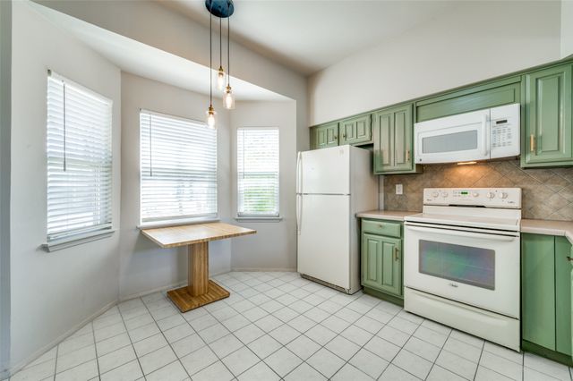 4057 Windhaven, Dallas, TX 75287